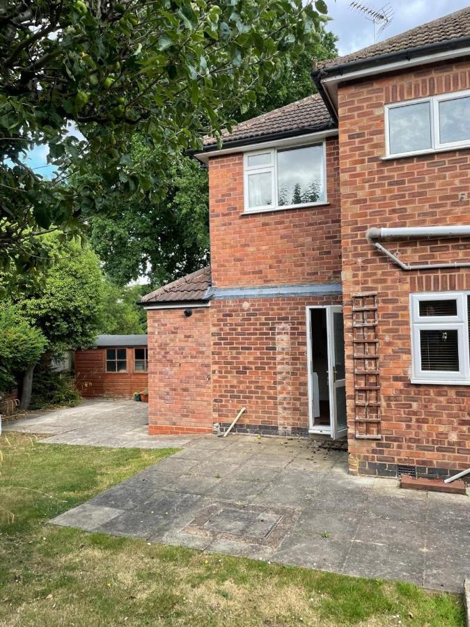 5 Bed House, 32 Tutbury Avenue, Cannon Park, Coventry, Cv4 7Bj Villa ภายนอก รูปภาพ