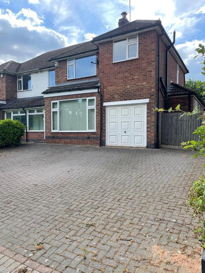 5 Bed House, 32 Tutbury Avenue, Cannon Park, Coventry, Cv4 7Bj Villa ภายนอก รูปภาพ