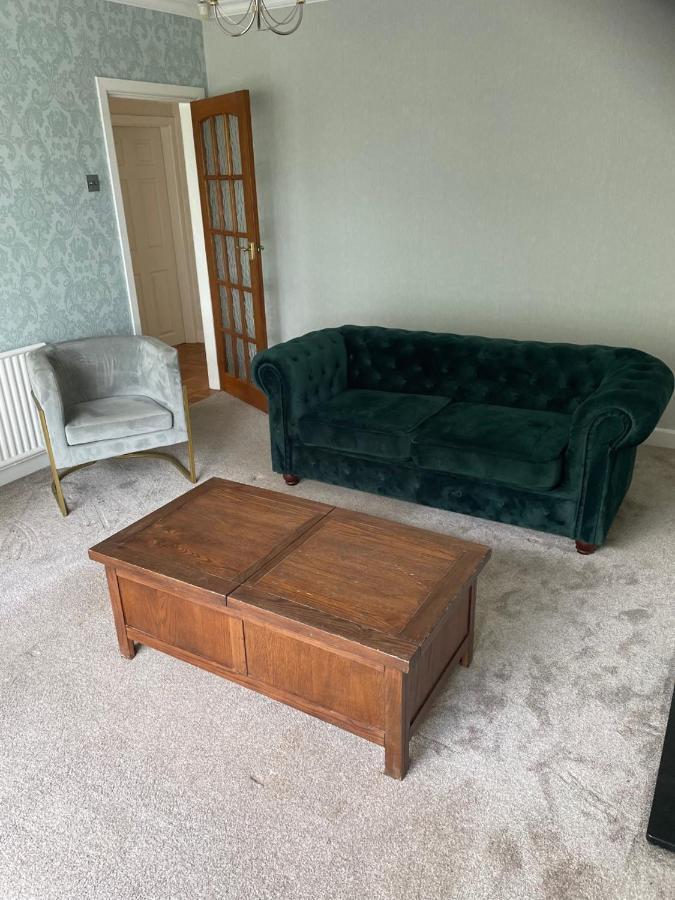5 Bed House, 32 Tutbury Avenue, Cannon Park, Coventry, Cv4 7Bj Villa ภายนอก รูปภาพ